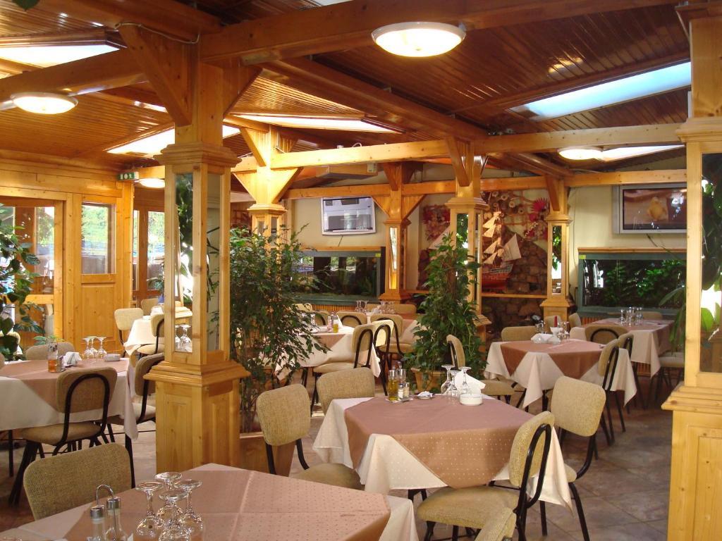 Hotel Ami Băile Felix المظهر الخارجي الصورة