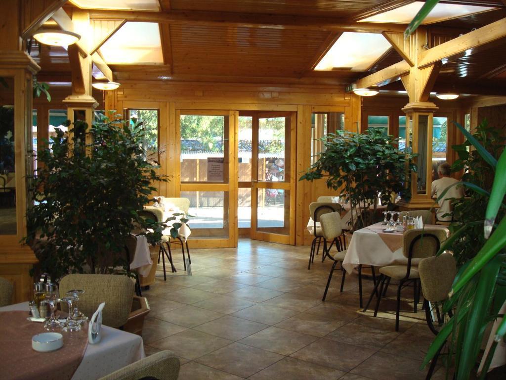 Hotel Ami Băile Felix المظهر الخارجي الصورة